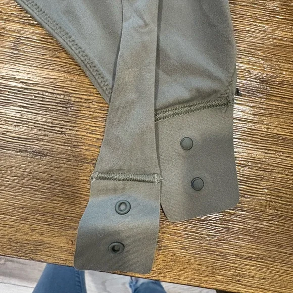 Lululemon Athletica Green Asymmetrical Long Sleeve Bodysuit - Picture 2 of 6